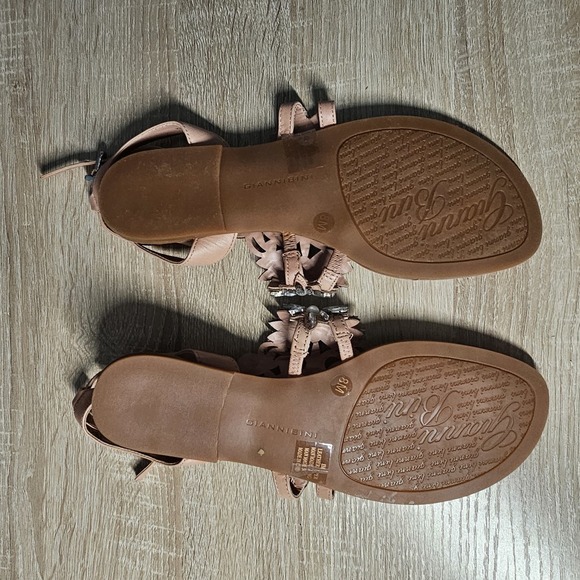 GIANNI BINI | PEARL AND RHINESTONE SANDAL SIZE 8 NWOT - Picture 4 of 4